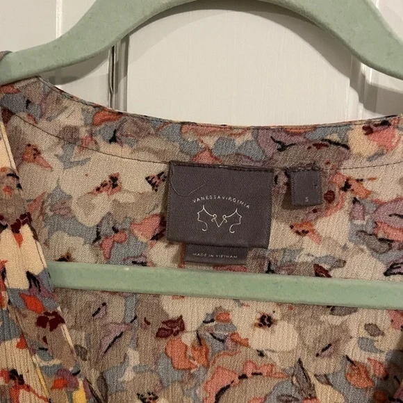 Anthropologie Vanessa Virginia Top floral top size small - Picture 4 of 7